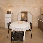 Masseria La Scalella - Cisterna X 2 * Мандурия