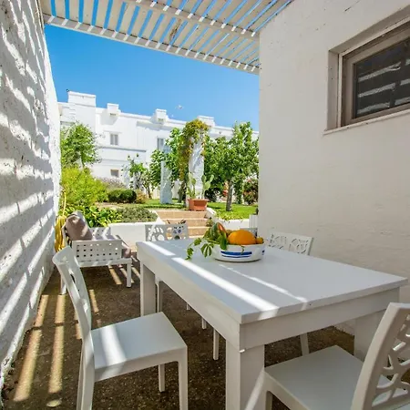 Casa vacanze Masseria La Scalella - Cisterna X 2 *