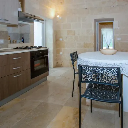 Casa vacanze Masseria La Scalella - Cisterna X 2 *